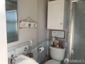 3001 Brookfield Avenue, Oakland CA 94605