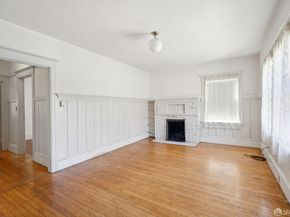 2732 Parker Street, Berkeley CA 94704