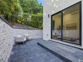 162 Los Robles Drive, Burlingame CA 94010