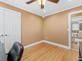17 Acorn Road, Secaucus NJ 07094