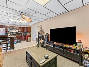 17 Acorn Road, Secaucus NJ 07094