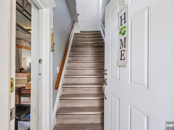 390 Delano Place, Fairview NJ 07022