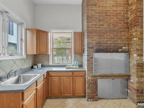 1053 Anderson Avenue, Fort Lee NJ 07024