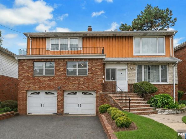 1527 10th Street, Fort Lee NJ 07024