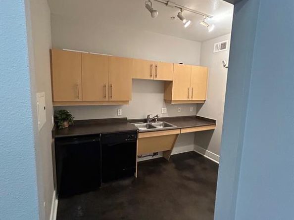4414  Cedar Springs Road  115, Dallas Texas 75219
