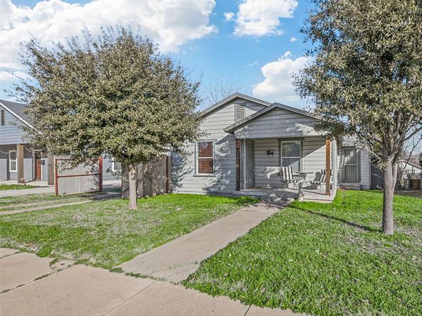 921 E Ramsey Avenue , Fort Worth Texas 76104