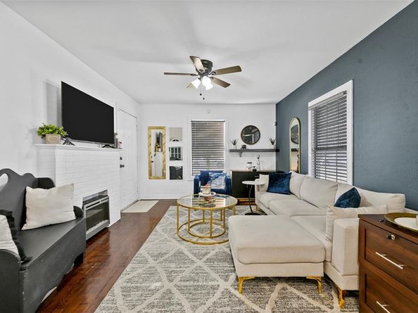 921 E Ramsey Avenue , Fort Worth Texas 76104