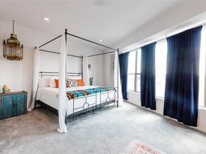 500  1st Avenue , Dallas Texas 75226