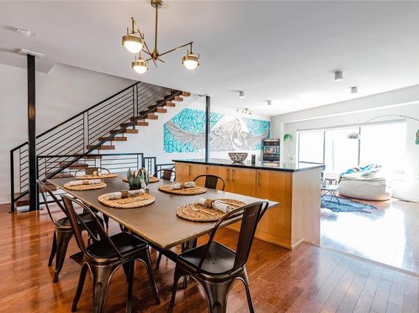 500  1st Avenue , Dallas Texas 75226