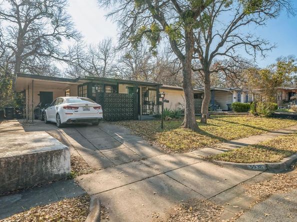5536  Wainwright Drive , Fort Worth Texas 76112