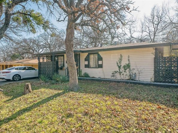5536  Wainwright Drive , Fort Worth Texas 76112