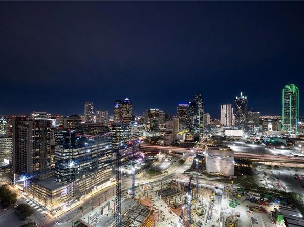 2430  Victory Park Lane  2509, Dallas Texas 75219