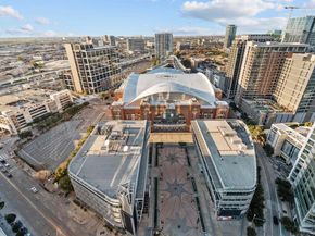 2430  Victory Park Lane  2509, Dallas Texas 75219