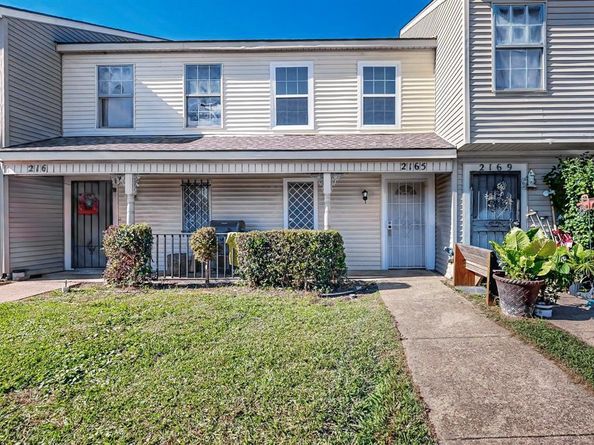 2165  Aspen Drive , Dallas Texas 75227