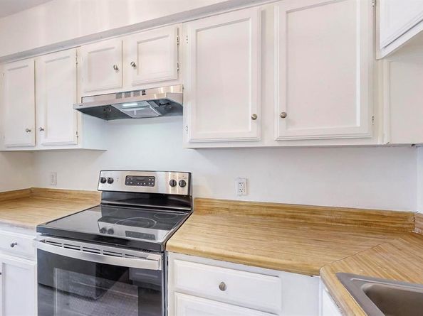 2165  Aspen Drive , Dallas Texas 75227