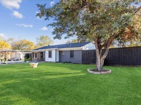 4300  Spring Oak Circle , Balch Springs Texas 75180
