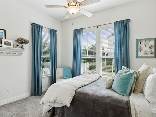 3504  Peterborough Mews , Dallas Texas 75236