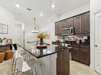 3504  Peterborough Mews 