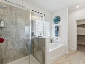3504  Peterborough Mews , Dallas Texas 75236