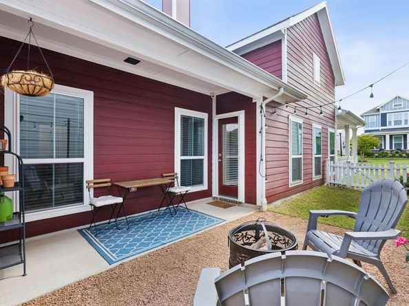 3504  Peterborough Mews , Dallas Texas 75236