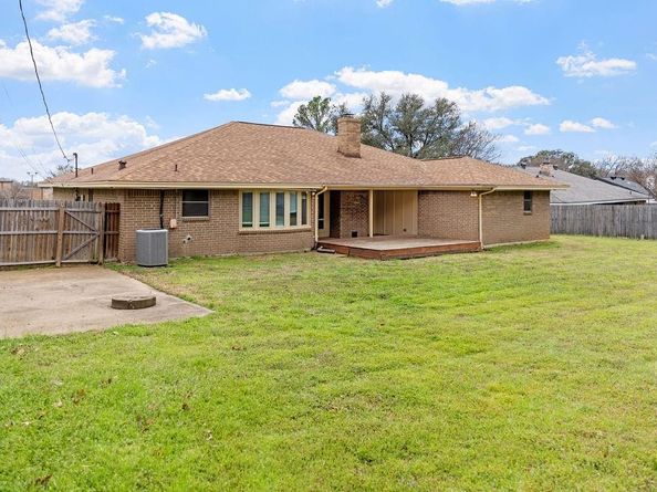 712  Springhill Drive , Hurst Texas 76054
