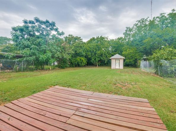 511  Archer Avenue , Cockrell Hill Texas 75211