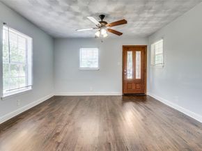 511  Archer Avenue , Cockrell Hill Texas 75211