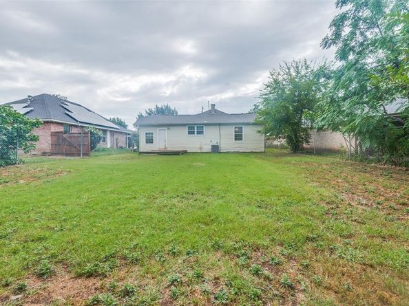 511  Archer Avenue , Cockrell Hill Texas 75211