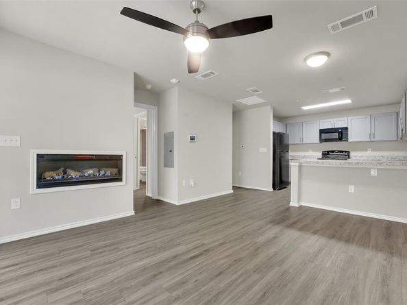 6108  Abrams Road  211, Dallas Texas 75231