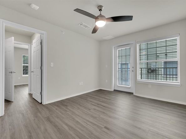 6108  Abrams Road  211, Dallas Texas 75231