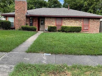 1324  Virgie Joe Drive 