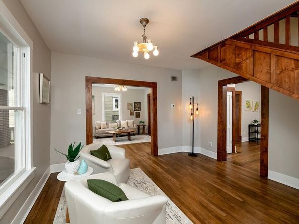 1712  Alston Avenue , Fort Worth Texas 76110