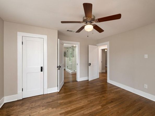 1712  Alston Avenue , Fort Worth Texas 76110