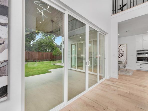 3731  Cortez Drive , Dallas Texas 75220