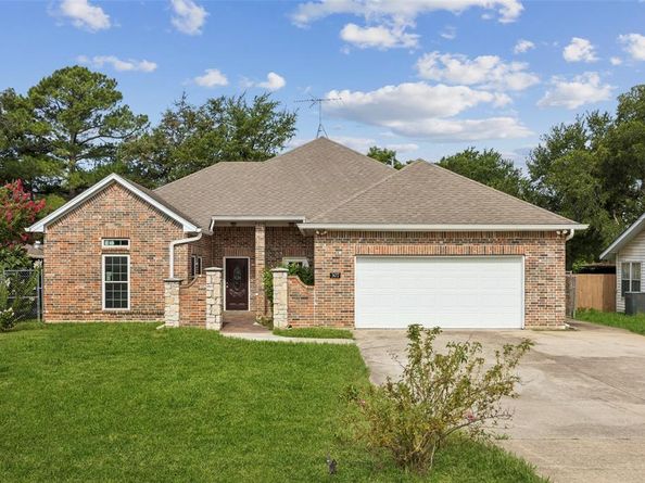 307  Ada Street , Irving Texas 75061