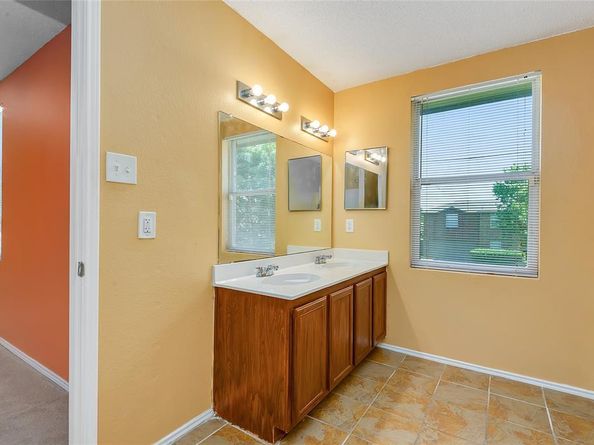 1215  Sullivan Drive , Cedar Hill Texas 75104