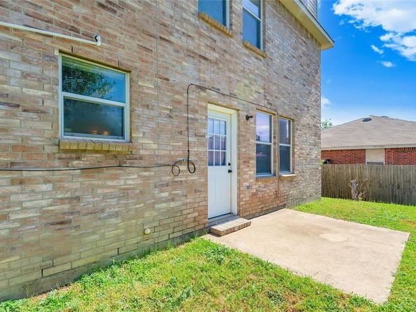 1215  Sullivan Drive , Cedar Hill Texas 75104