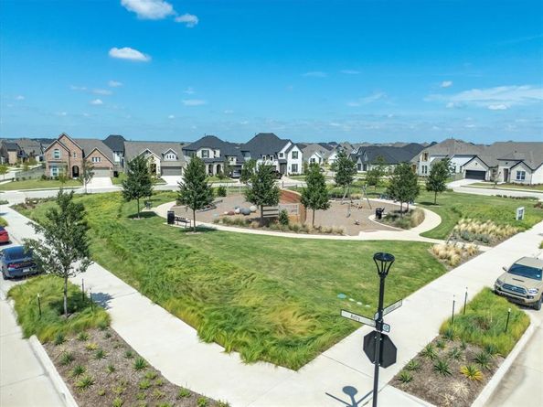 2240  Lazy Dog Lane , Northlake Texas 76247