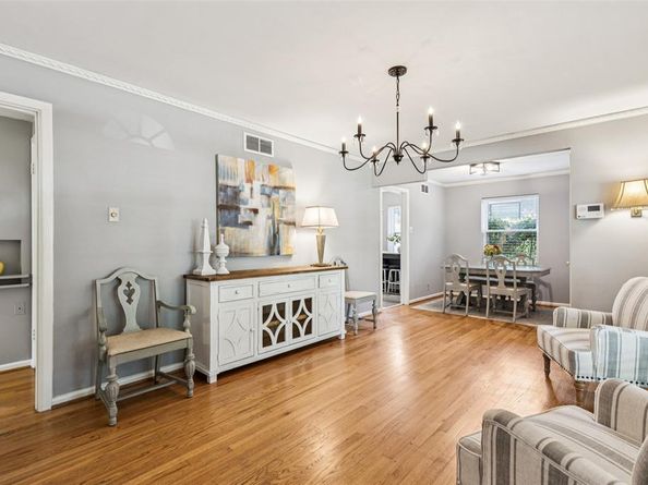 217  Leda Drive , Dallas Texas 75218