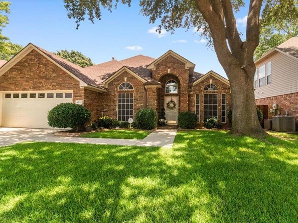 6321  Cobblestone Lane , Arlington Texas 76001
