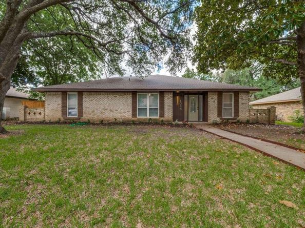 1044  Peach Lane , DeSoto Texas 75115