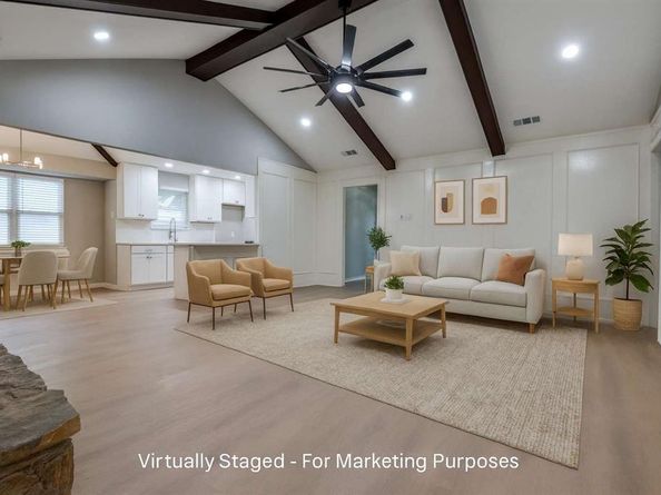 1044  Peach Lane , DeSoto Texas 75115