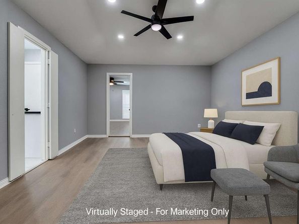 1044  Peach Lane , DeSoto Texas 75115