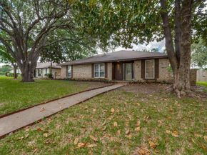 1044  Peach Lane , DeSoto Texas 75115