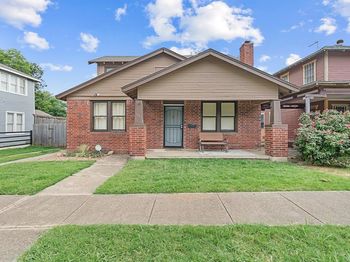 1120 E Terrell Avenue 