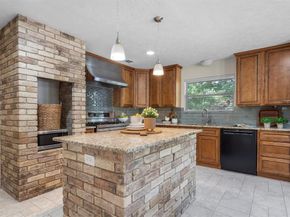 2016  Pembrooke Place , Denton Texas 76205