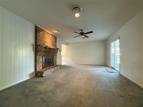 10016  Clearmeadow Drive , Dallas Texas 75238