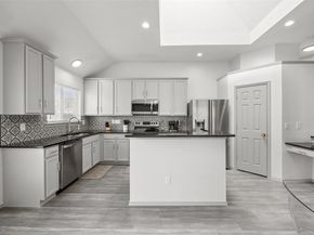 8205  Cedarcrest  , Fort Worth Texas 76123