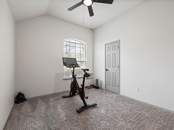 8205  Cedarcrest  , Fort Worth Texas 76123