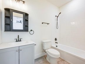 2404  Garden Drive , Dallas Texas 75215